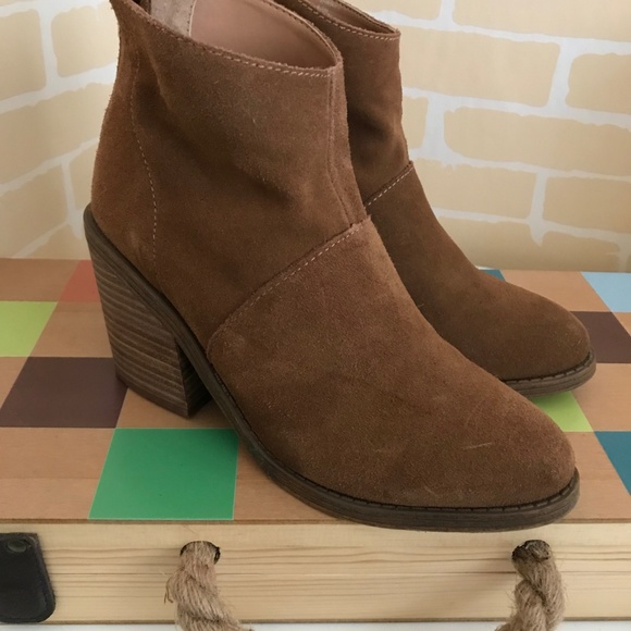 steve madden shrines